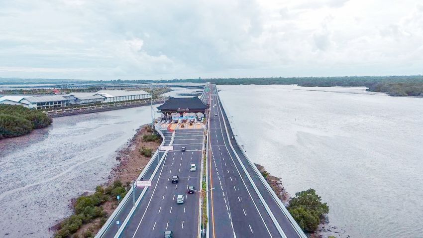 H+1 Idulfitri 1446 H/2025, Tiga Ruas Tol Regional Nusantara Catat Kenaikan Volume Lalin