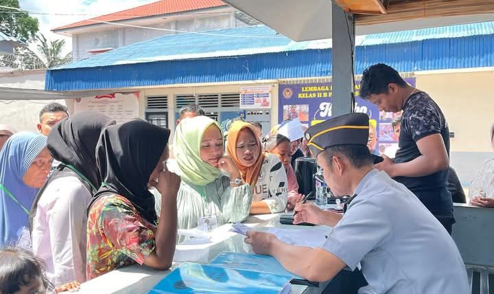Nuansa Idulfitri 1446 H,Lapas Padangsidimpuan Lakukan Pelayanan Kunjungan Dipadati Keluarga Warga Binaan