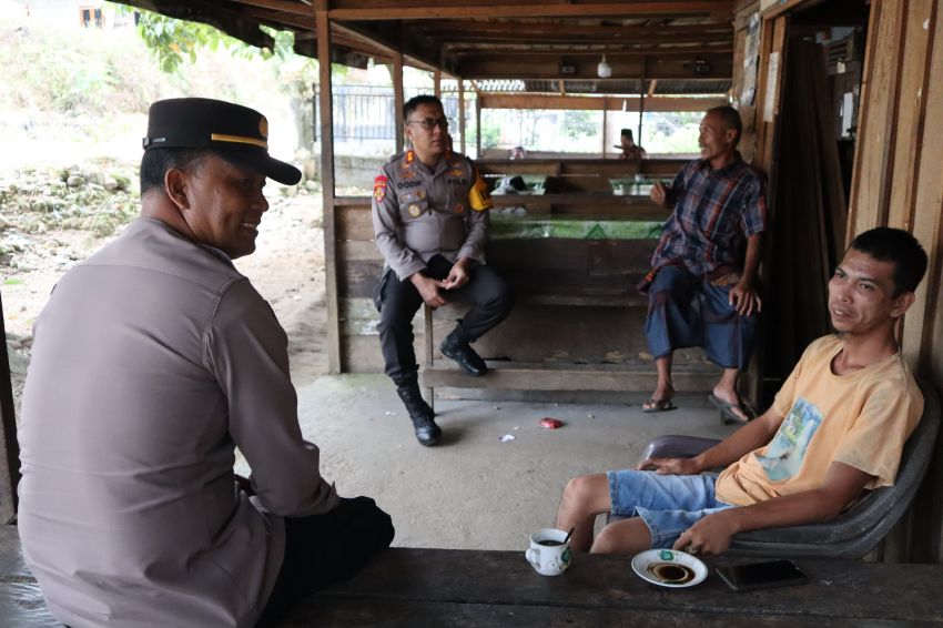 Kapolres Palas Melaksanakan Sambang Dengan Masyarakat Di Wilayah Hukumnya