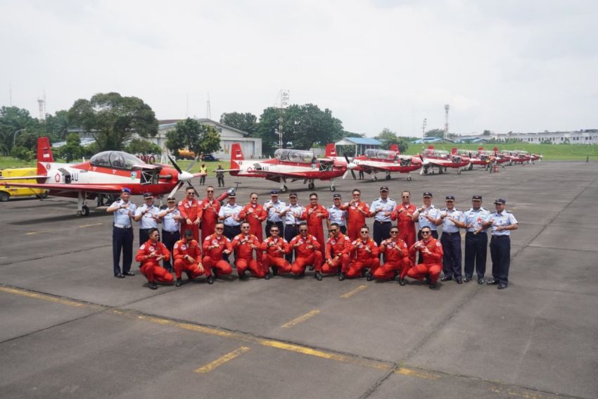 Lanud Soewondo Sambut Kedatangan Jupiter Aerobatic Team Tampil LIMA 2025 di Malaysia
