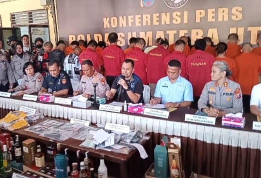 Polda Sumut Ungkap Peredaran Ekstasi di Studio 21 Pematang Siantar: Manager & Pemasok Diamankan.