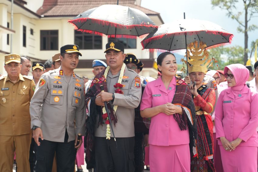 Kunjungan Kapolda Sumut ke Polres Tapsel: Dorongan Nyata untuk Pelayanan Publik dan Disiplin Personel