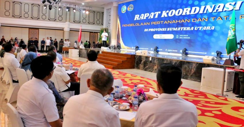 Bersama Menteri ATR/BTN, Bupati Simalungun Hadiri Rakor Penyelesaian Tanah di Sumut