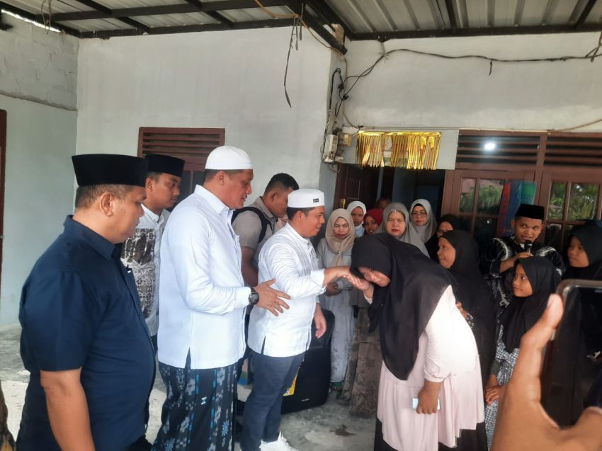 PMA Tunaikan Nazar, Santuni Puluhan Anak Yatim sebagai Wujud Syukur Kemenangan Pilkada Padang Lawas
