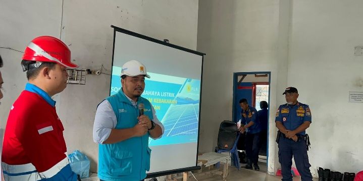 Bangun Kolaborasi Bersama Damkar Tanjung Balai, PLN Berikan Edukasi Keselamatan Kelistrikan