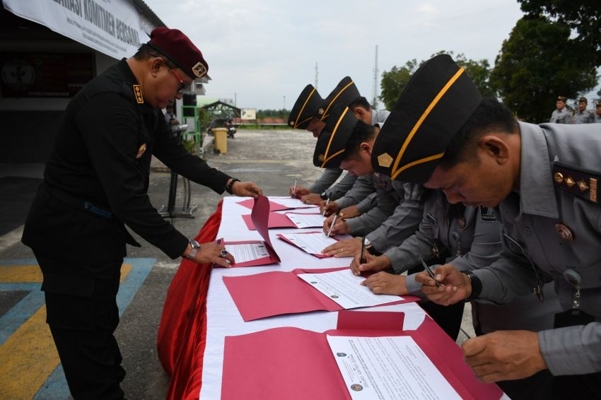 Lapas Pematangsiantar Gelar Deklarasi Komitmen Bersama: Wujud Nyata Menuju Lapas Bersih dari Narkoba dan HP Ilegal
