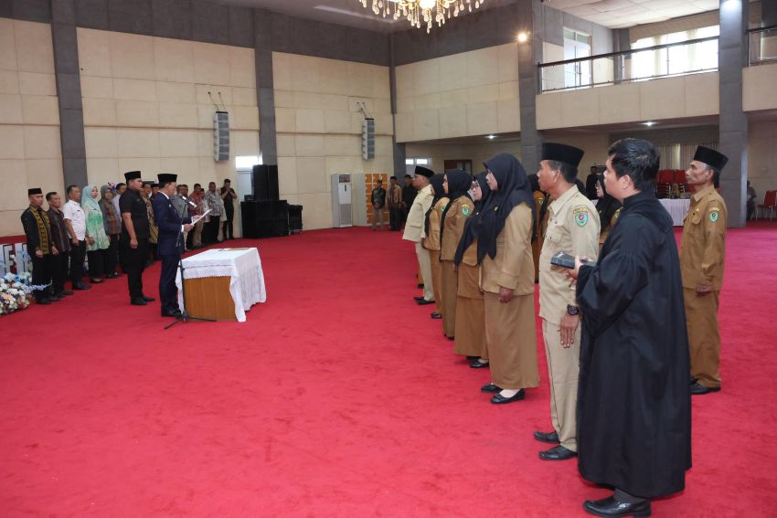 21 Kepsek di Lantik Bupati Tapsel, Ini Penjelasan Gus Irawan Pasaribu