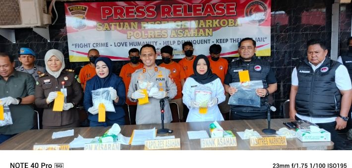 Akhir Bulan April 2025, Polres Asahan Ungkap Tiga Kasus Narkoba, Lima Tersangka Diamankan