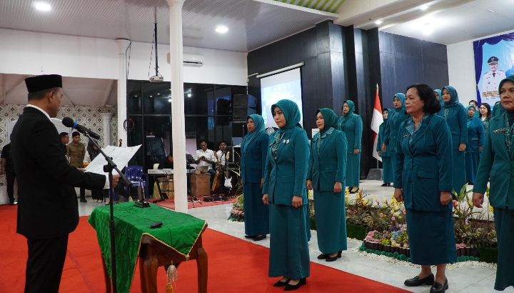 Pengurus TP-PKK dan Tim Pembina Posyandu Kota Tanjungbalai Periode 2025 - 2030 Dilantik Wali Kota Dipendopo