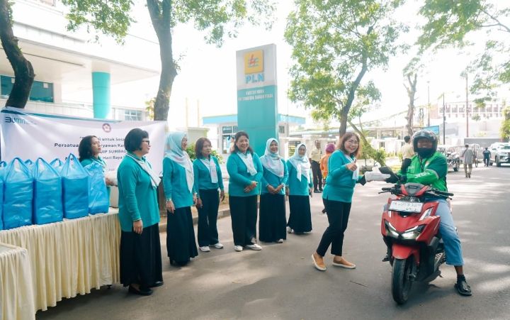 PIKK PLN UIP SBU Berbagi Makanan Gratis dan Gelar Talkshow Peduli Kesehatan Gigi Dan Mulut