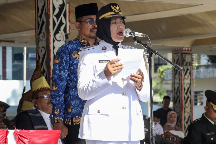 Wakil Wali Kota bertindak sebagai Inspektur Upacara Peringatan Hari Lahir Pancasila