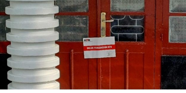 KPK Segel ‎Kantor Kontraktor Dalihan Natolu Grup di Padangsidimpuan ‎