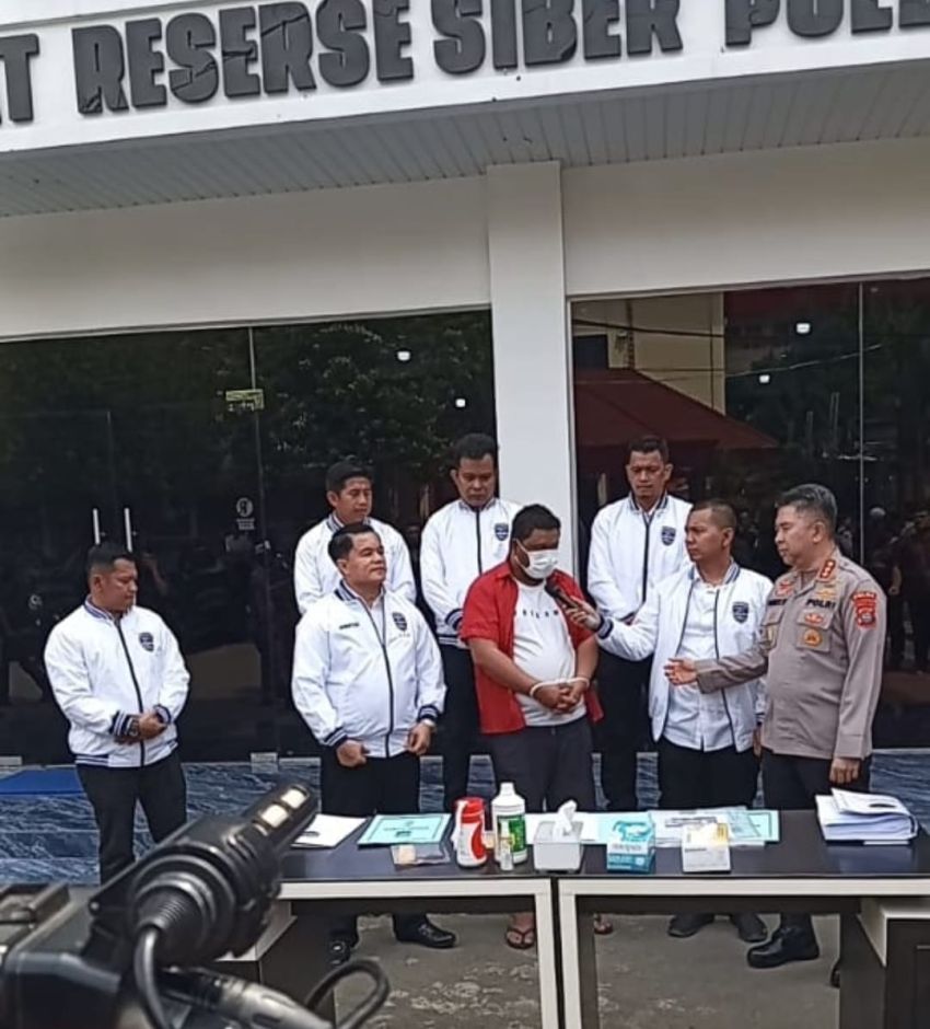 Buron 3 Bulan Polda Sumut Ringkus Host Prostitusi Daring di Riau