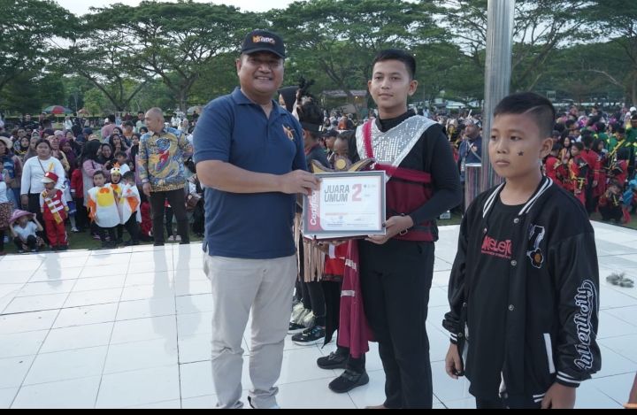 Wakil Bupati Asahan Tutup Marching Festival ke-III Tahun 2025