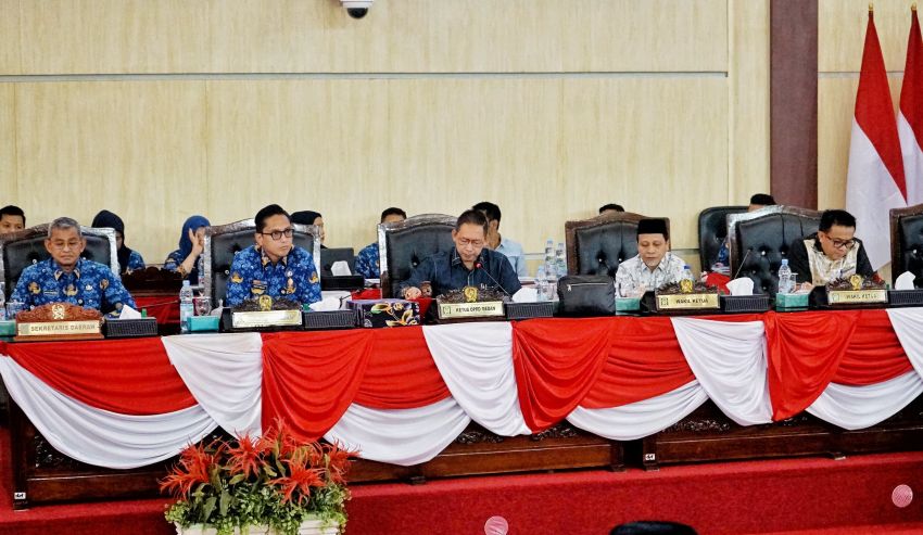 Rapat Paripurna DPRD Kota Medan, Rico Waas Tanggapi Pemandangan Umum Fraksi-Fraksi