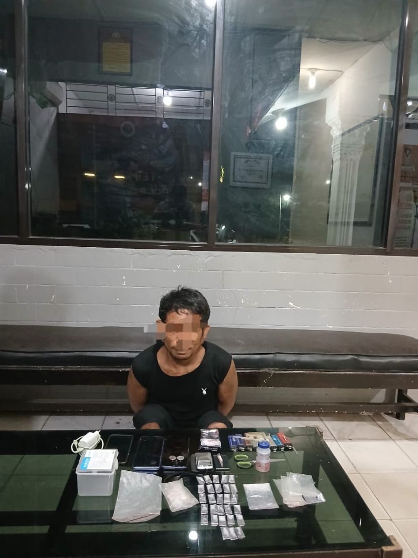 Penggerebekan Gubuk Narkoba di Palas: Polsek Sosa Amankan Satu Pelaku, Bongkar Jaringan Peredaran Sabu sekaligus Pesan Tegas AKBP Dodik Yuliyanto