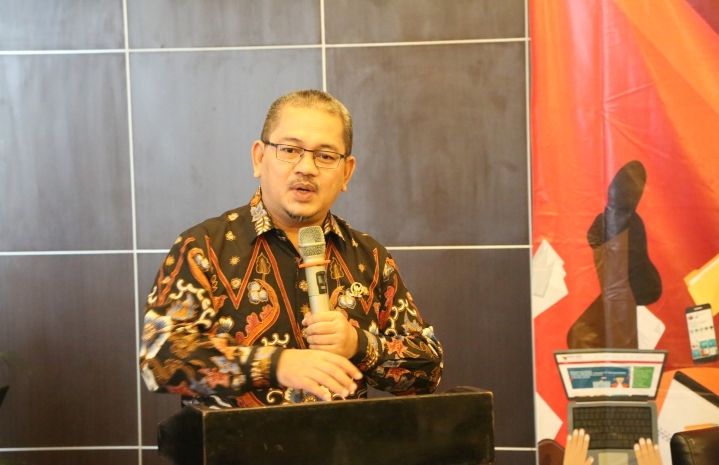 Ethics of Care: Etika Pejabat Terkikis, Jabatan Disalahgunakan