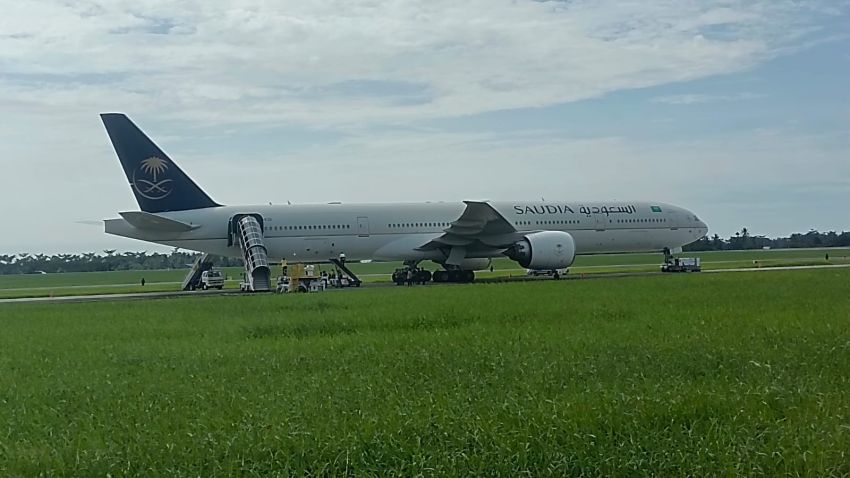Pesawat Saudia Airlines Mendarat Darurat di Kualanamu akibat Ancaman Bom lewat Email, Tim Gabungan Lakukan Penyisiran