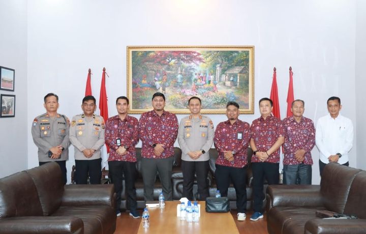Kapolres Asahan Silaturahmi dan Audiensi dengan Pengurus Majelis Diktlitbang PP Muhammadiyah Universitas Muhammadiyah Asahan
