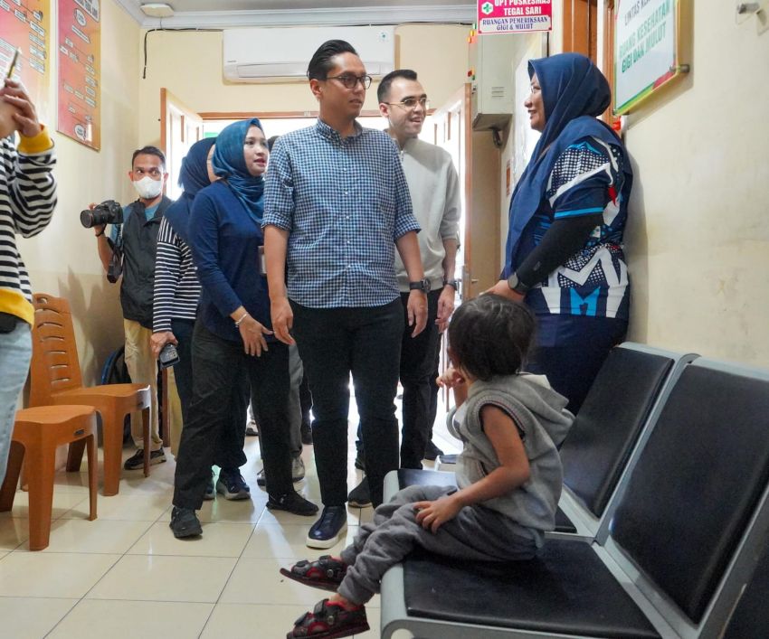 Rico Waas Tegaskan Puskesmas Wajib Bantu Warga yang Tidak Bisa Daftar Berobat Melalui JKN*