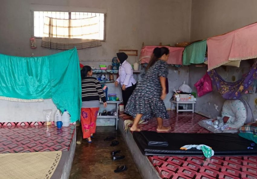 Antisipasi Gangguan Kamtib, Lapas Padangsidimpuan Gelar Razia Kamar Hunian Perempuan