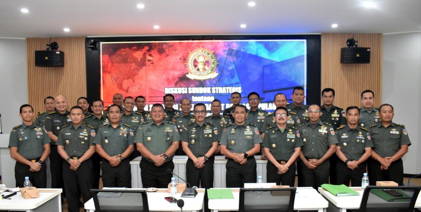 SESKOAD GELAR DISKUSI PENYUSUNAN DOKUMEN STRATEGIS TA. 2025