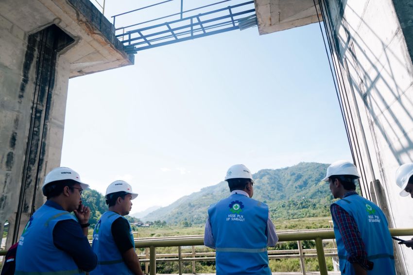 GM PLN UIP SBU Tegaskan Implementasi K3 di Seluruh Area Kerja Pembangunan Proyek