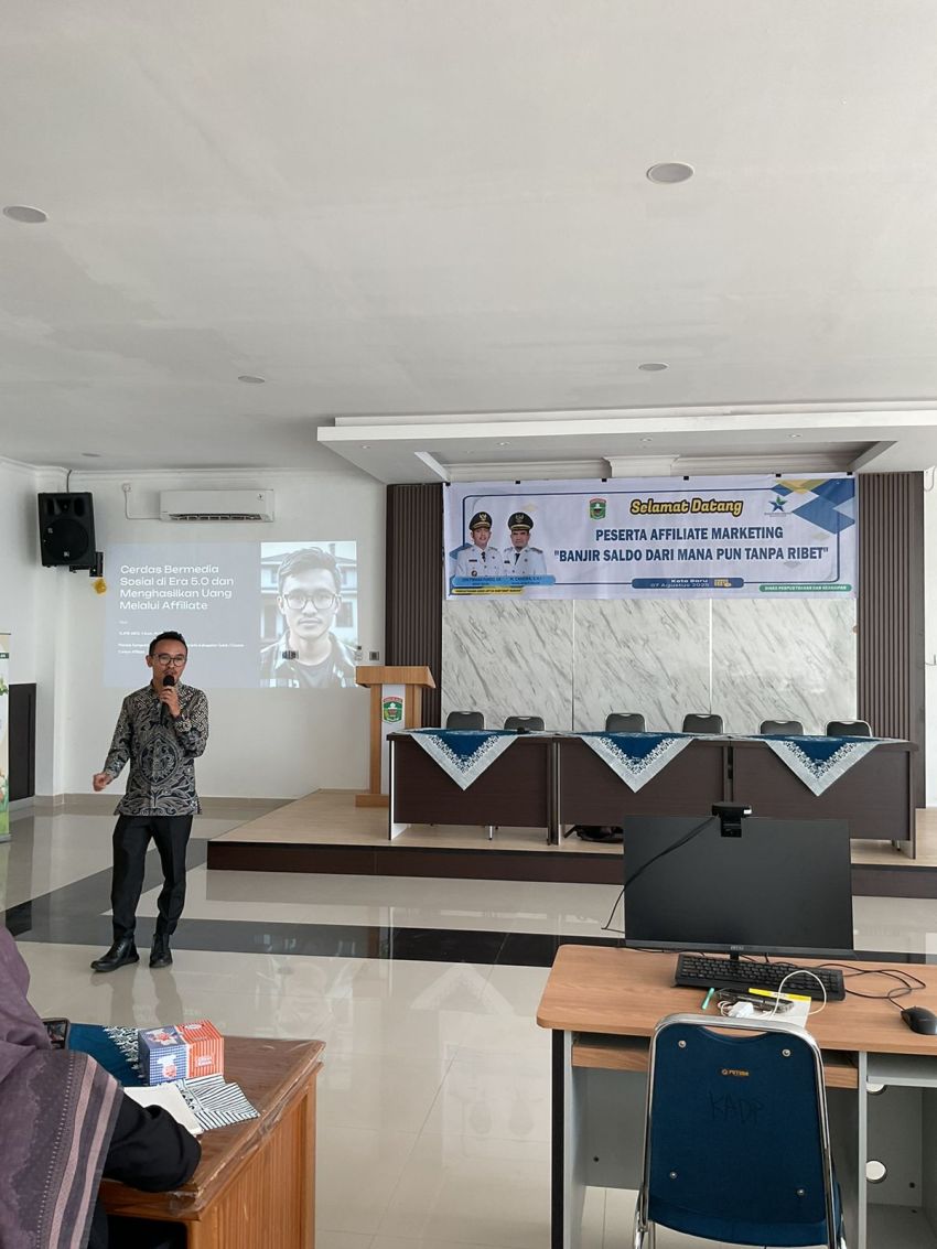 Perdana di Kabupaten Solok, Dispersip Gelar Pelatihan Affiliate Marketing: Dorong Ekonomi Digital dari Perpustakaan.