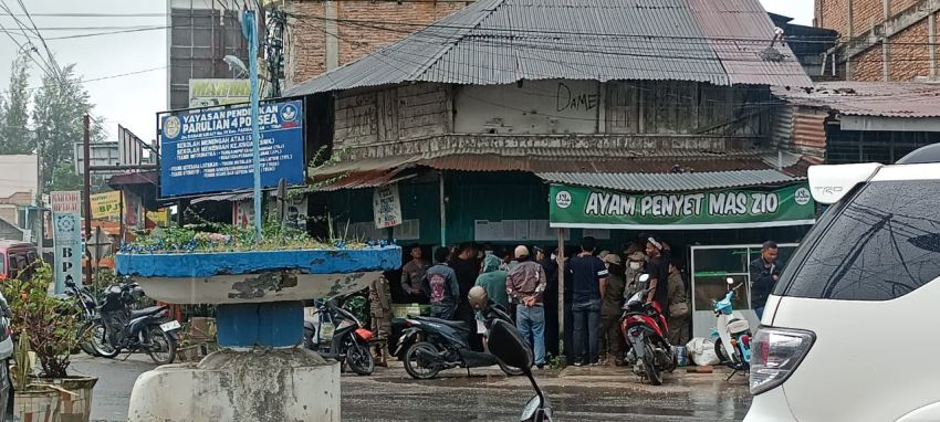 Eksekusi Rumah di Kota Porsea, Penggugat Kosongkan Rumah yang Dipasangi Pagar