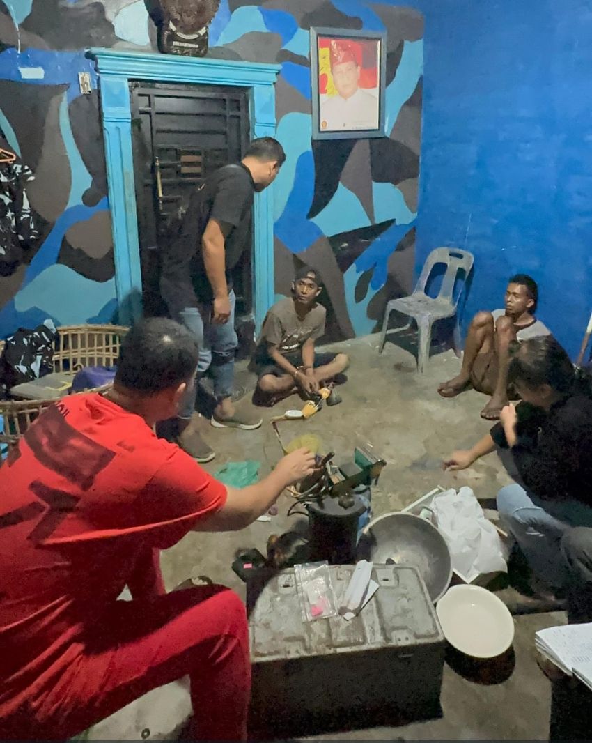 Polda Sumut Bongkar Pabrik Ekstasi Berkedok Kantor Ormas di Medan