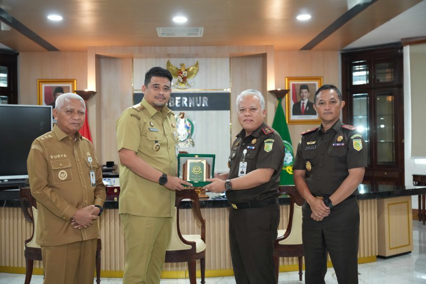 Gubsu dan Kajati Sumut  Bahas Program Restorative Justice
