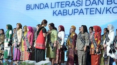 Gubernur Bobby Nasution Kukuhkan Bunda Literasi dan Bunda PAUD Sumut