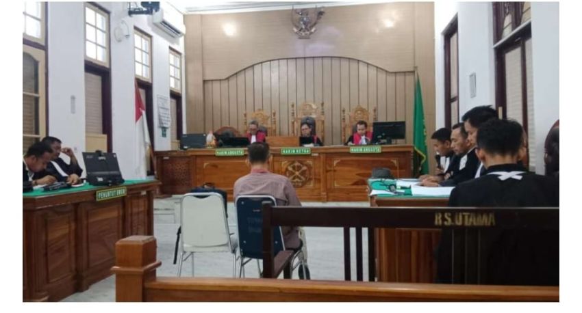 Sidang Korupsi Rp 1,8 Miliar: JPU Tuntut 2 Tahun Penjara, Terdakwa Minta Bebas Total*