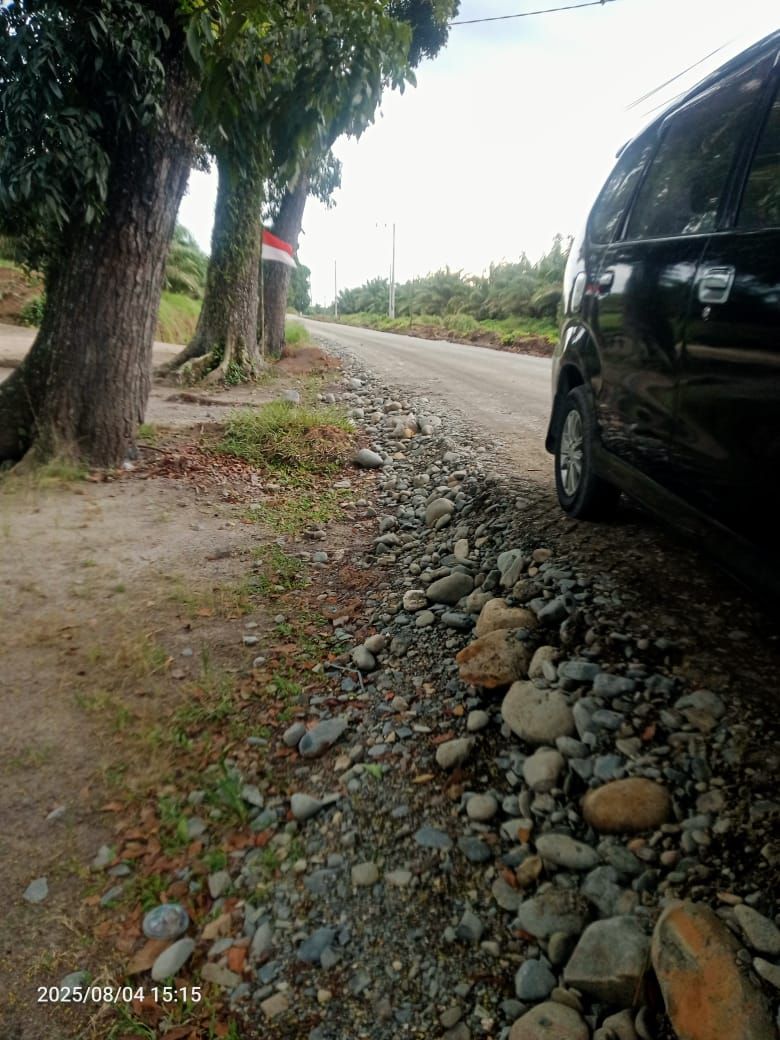 Proyek Jalan Rp 34,9 Miliar di Simalungun Diduga Gunakan Material Tak Sesuai Spesifikasi