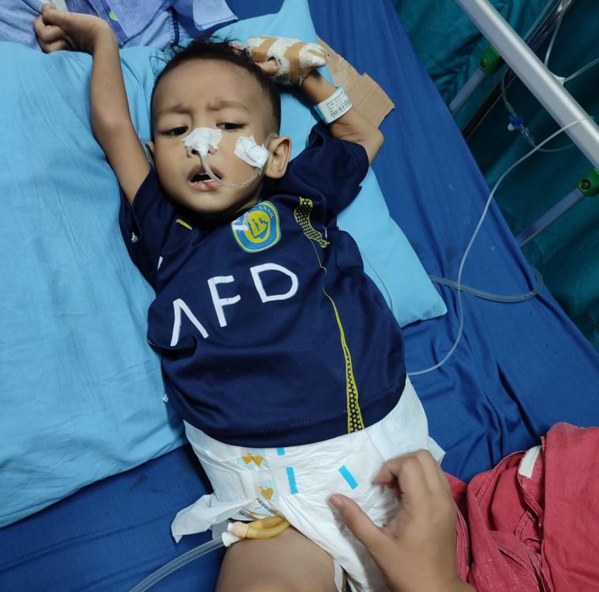 Balita Padangsidimpuan Derita Tumor Perut, Orangtua Berjuang Cari Biaya Pengobatan
