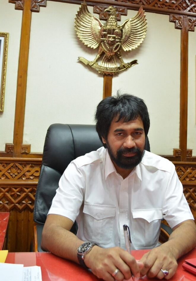 Soal Razia Plat BL, Mualem Ancam Bobby Pulangkan Ribuan Alat Berat Asal Sumut