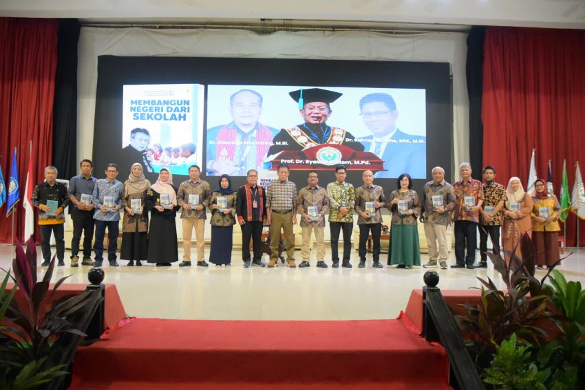 Perpustakaan Unimed Gelar Peluncuran dan Bedah Buku "Membangun Negeri dari Sekolah" Dorong Peran Pendidikan Sebagai Pilar Utama Pembangunan