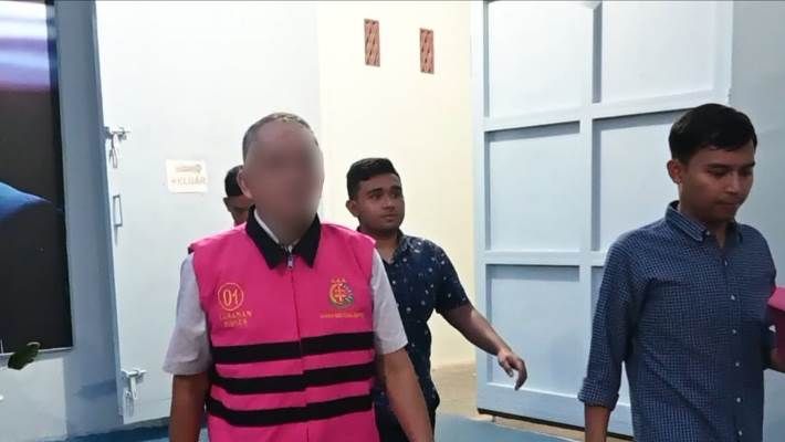 Kejari Padangsidimpuan Tahan Mantan Kadispora AHH