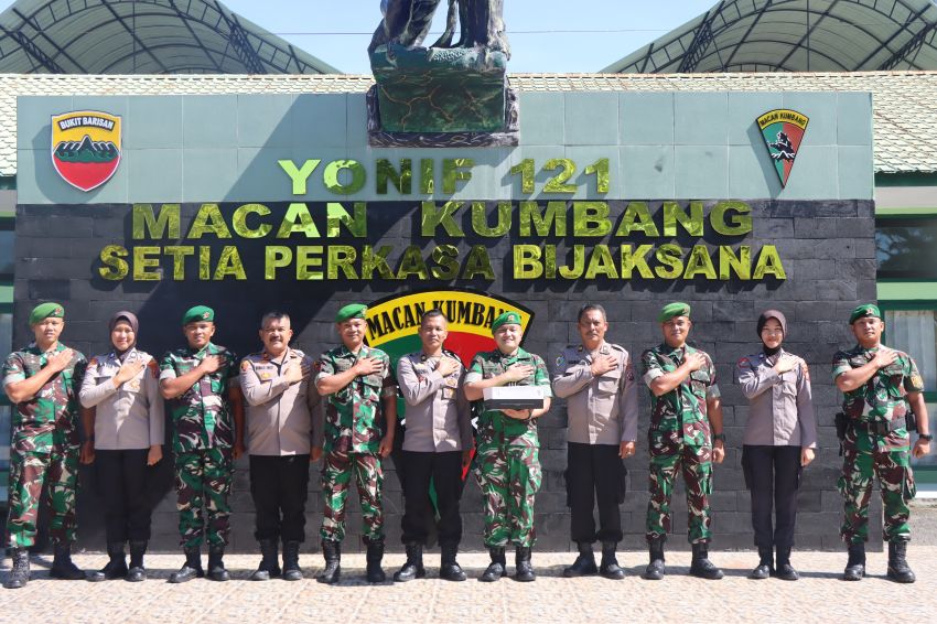 Puncak Peringatan HUT Ke-80 TNI, Polresta Deli Serdang Berikan Surprise di Lima Lokasi Berbeda