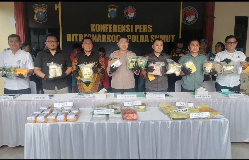 Polda Sumut, Polres Labusel dan Polres Labuhan Batu Ungkap 571 kasus, Sita 43 Kg Sabu, 1.190 Butir Pil Ekstasi.