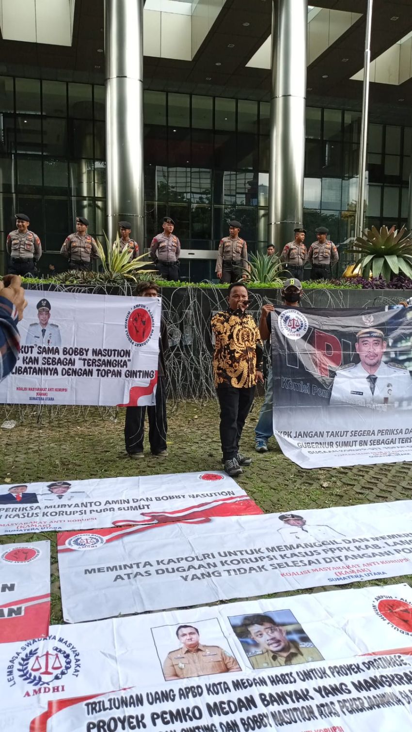 KAMAK Kepung KPK: Desak Bobby Nasution, Rektor USU, Suib Labura dan Sekda Langkat Amril Diseret ke Meja Hukum